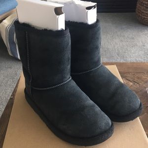 UGG Treadlite Water Resistant Classic II Boots 6